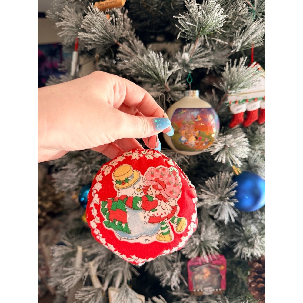 Strawberry shortcake‎ snowman ornament - nostalgic